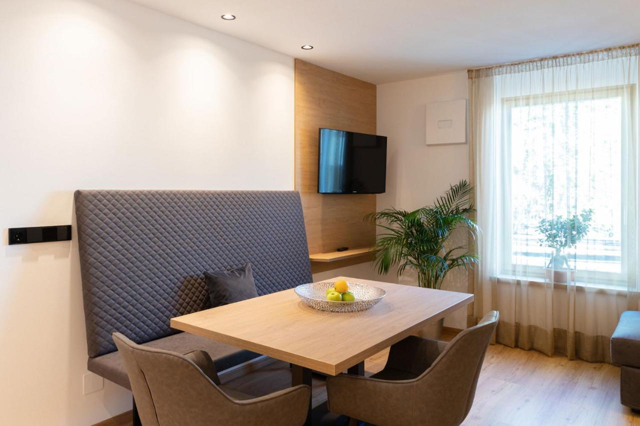 Nice Living Neue- Moderne Apartments Im Herzen Von Brixen - Kostenlose Brixencard - Ideal Fuer Familien, Paare, Geschaeftsreisende Und Allen Urlaubs Hungrigen Экстерьер фото