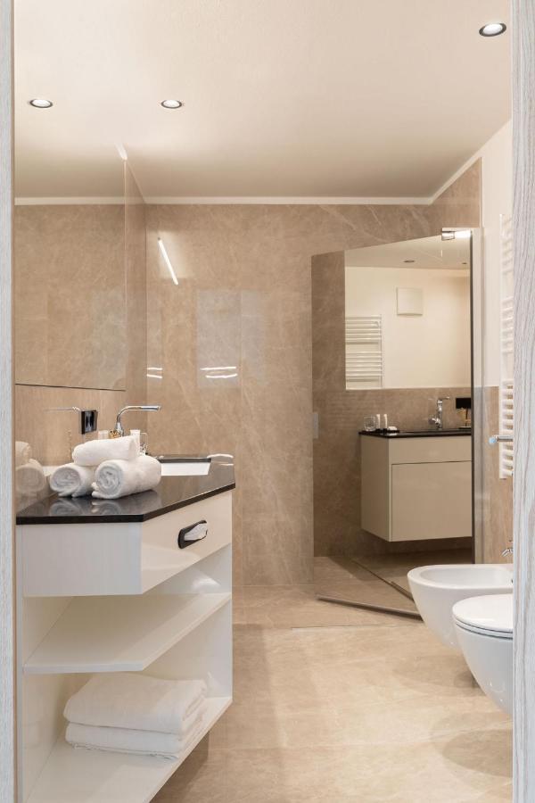 Nice Living Neue- Moderne Apartments Im Herzen Von Brixen - Kostenlose Brixencard - Ideal Fuer Familien, Paare, Geschaeftsreisende Und Allen Urlaubs Hungrigen Экстерьер фото
